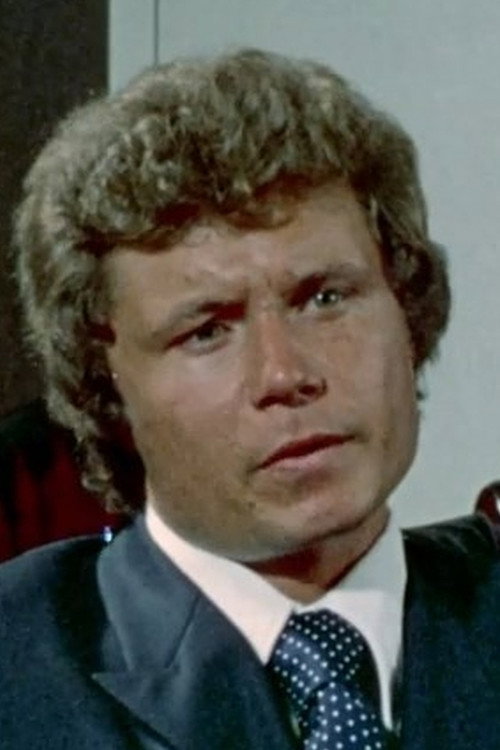 Photo of Gary Schneider, Acting