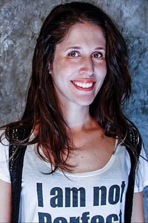 Photo of Flavia Arruda, Writing