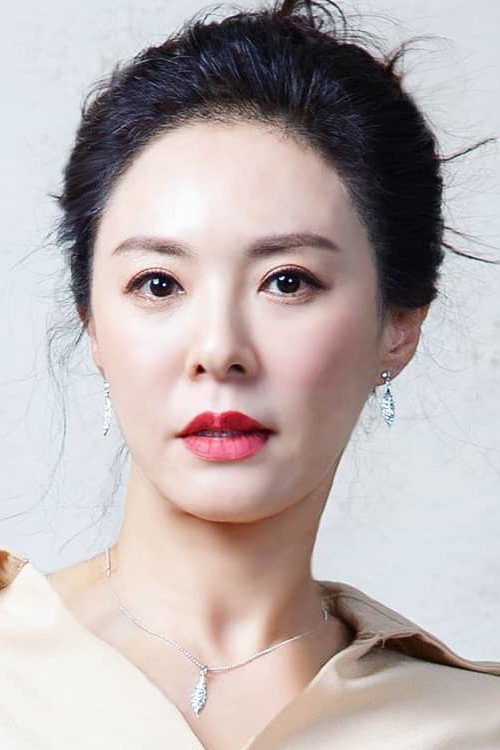 Photo of Kim Borana, Acting