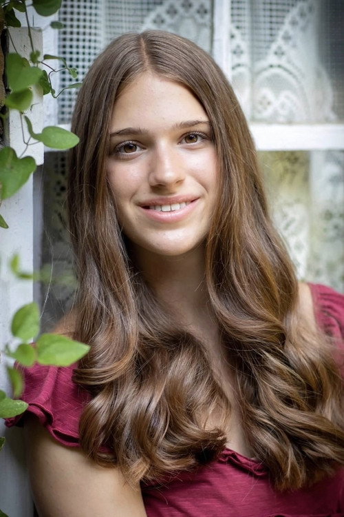 Photo of Emma Varel, Acting