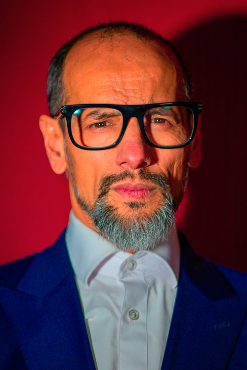 Photo of Kheloufi Aguili, Directing