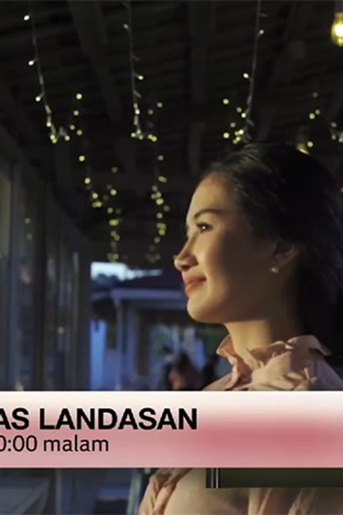 Movie poster for Di Atas Landasan (2021)
