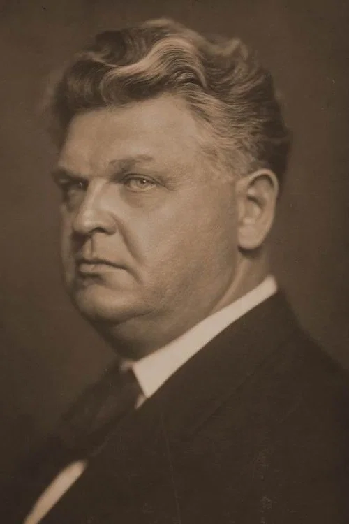 Photo of Mihail Sadoveanu, Writing