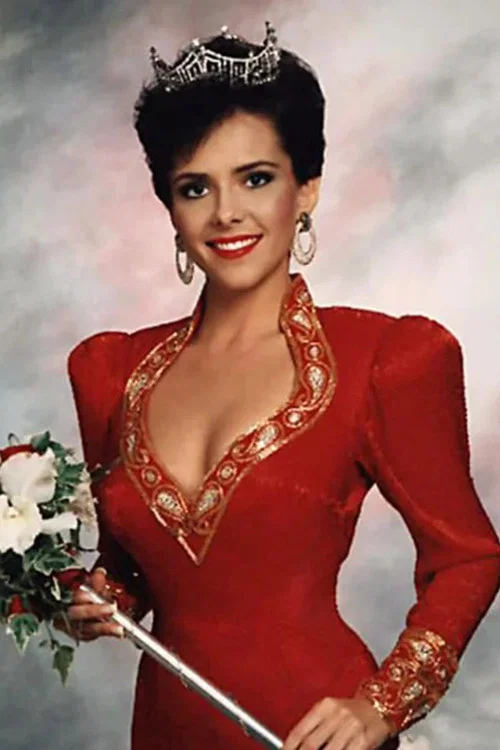 Photo of Leanza Cornett, Acting