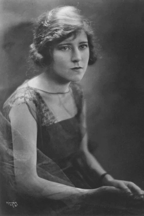 Photo of Sarah Y. Mason, Writing