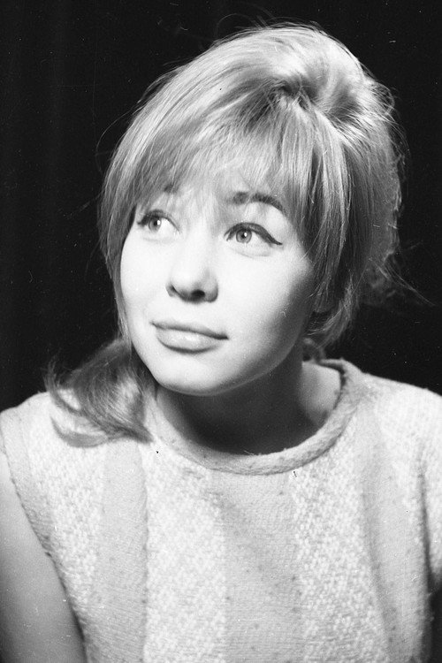 Photo of Anda Caropol, Acting