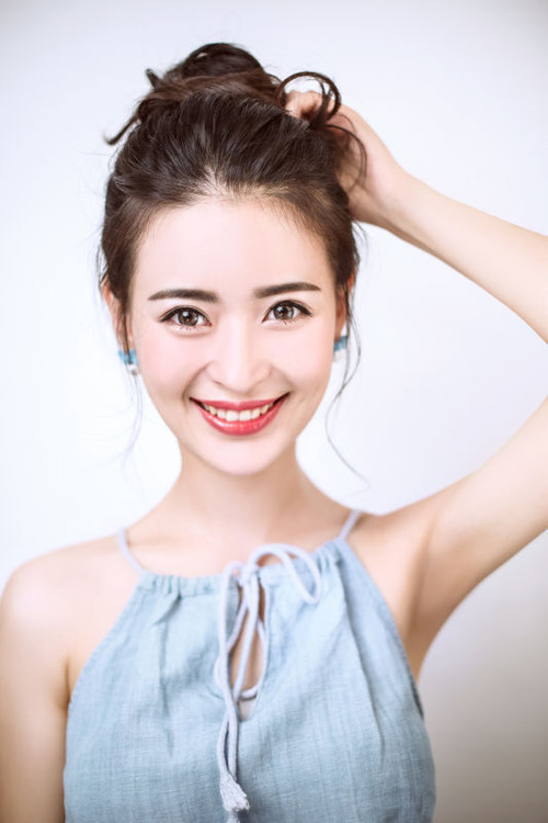 Zhang Jingtong profile