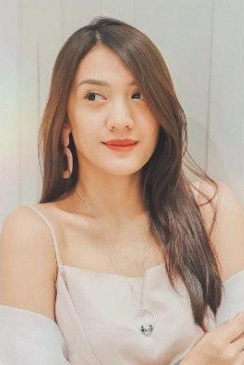 Anissa Aziza profile