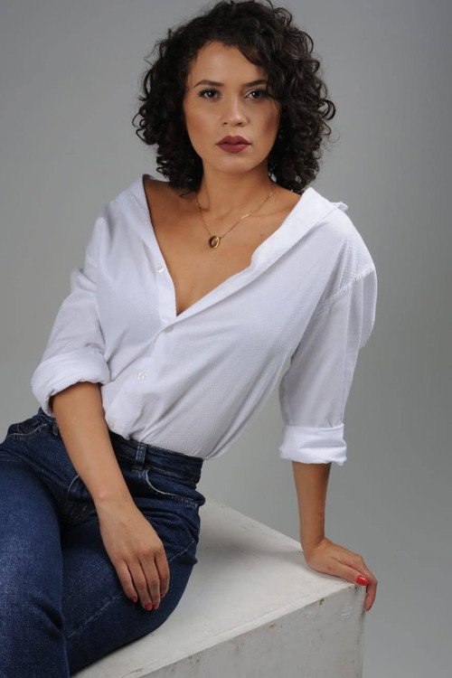 Photo of Luana Dias, Acting