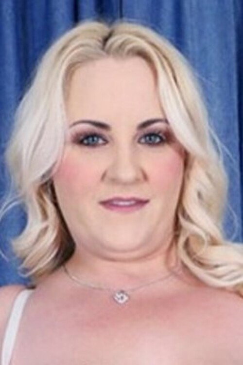 Photo of Nicole Sky, Acting