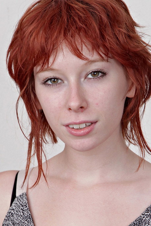 Photo of Zoey Nixon, Acting