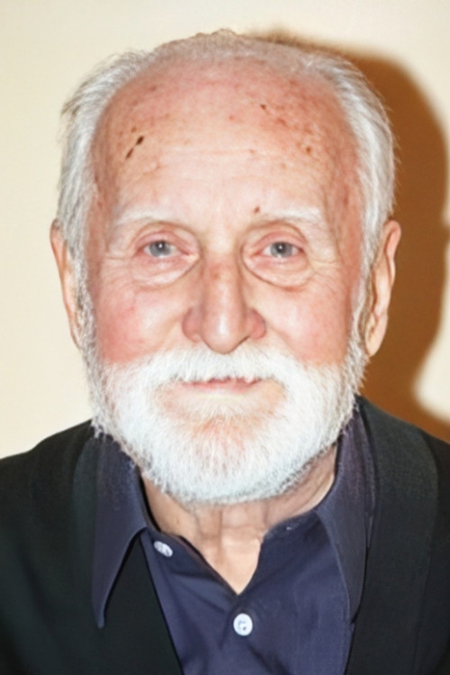 İhsan Devrim profile