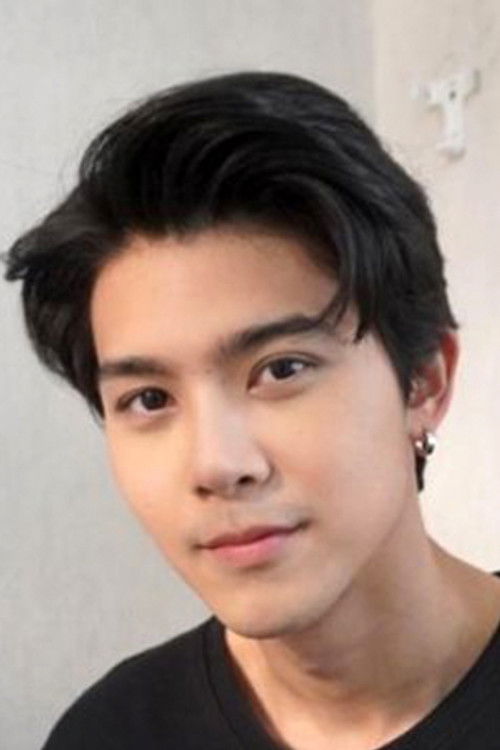 Akaravin Nanthipat profile