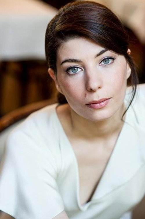 Photo of Anne Metzler, Acting