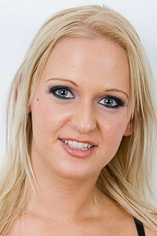 Photo of Lili Vanilli, Acting