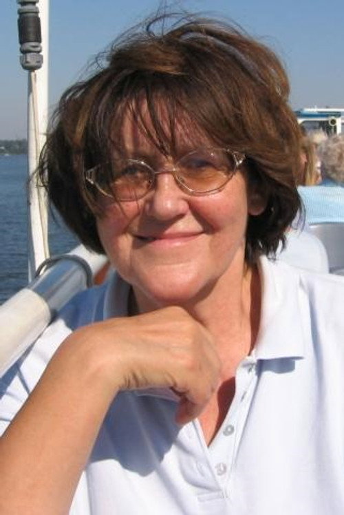Photo of Iris Gusner, Directing