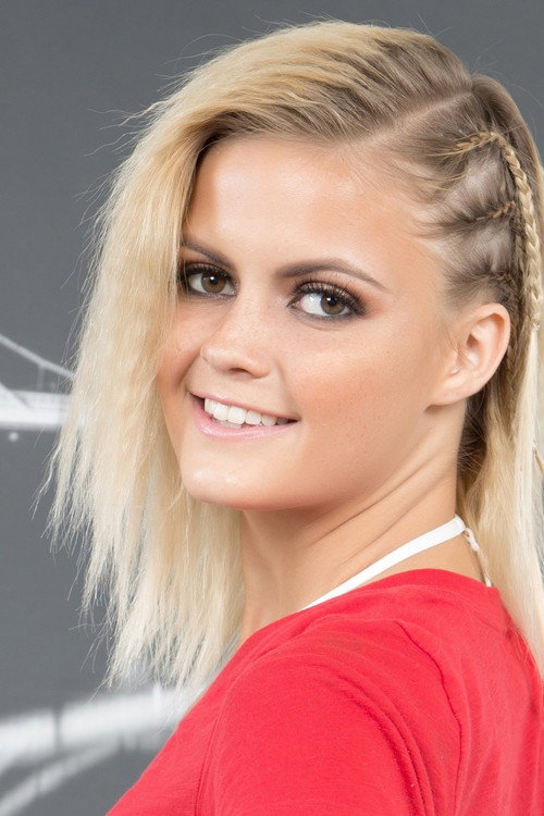 Photo of Madison Hart, Acting