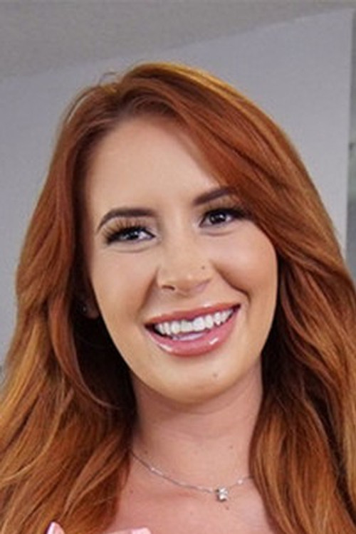 Photo of Scarlett Sommers, Acting