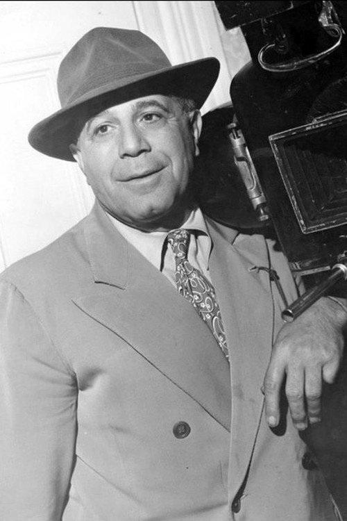 Photo of Tony Gaudio, Camera