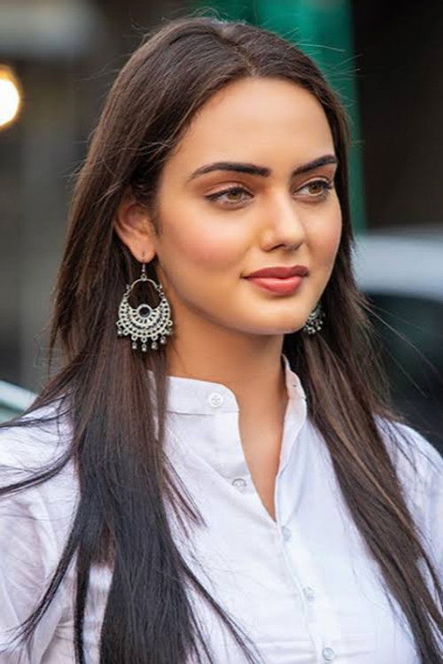 Himanshi Parashar profile