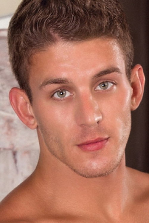 Photo of Alexander Gustavo, Acting