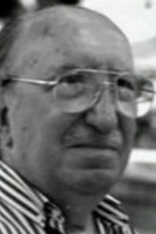 Photo of Vicente Coello, Writing