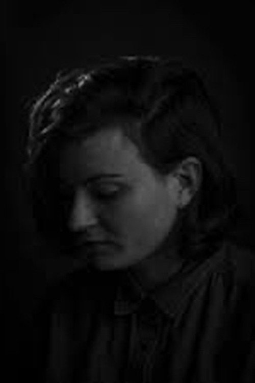 Photo of Claudia Mallart, Camera