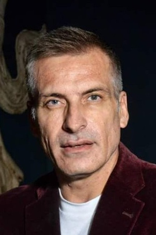 Sebastián Llapur profile