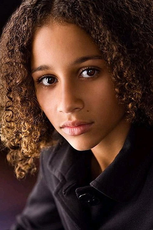 Photo of Alexis Llewellyn, Acting