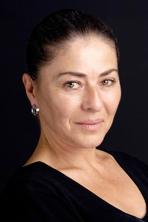 Şefika Ümit Tolun profile