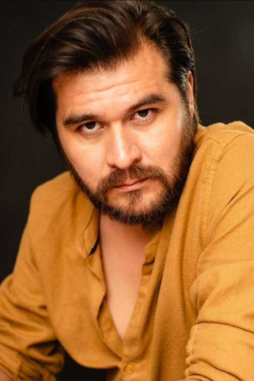 Photo of Roberto Belmont, Acting