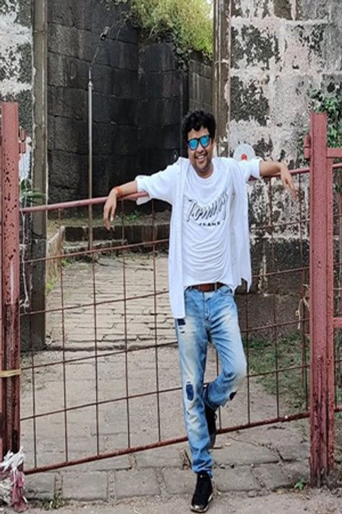 Yogesh Tripathi profile