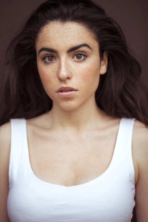 Photo of Evelyn Ariza, Acting