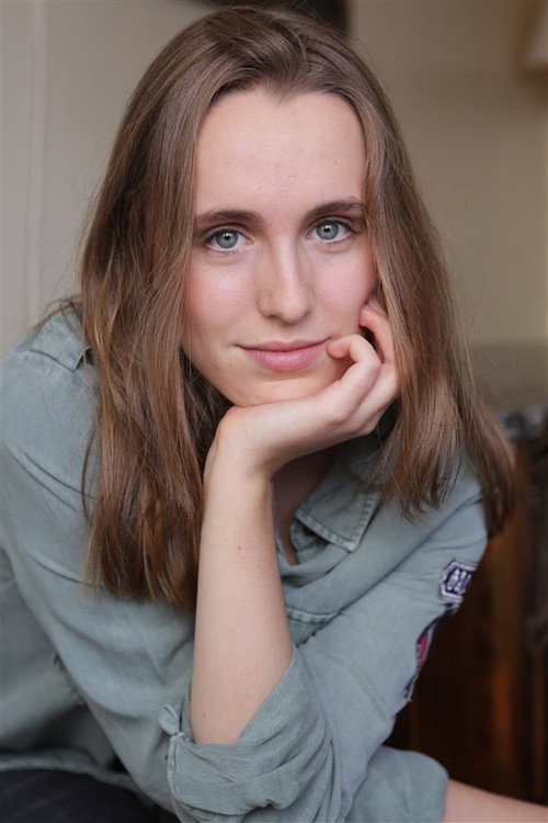 Delphine Lacheteau profile