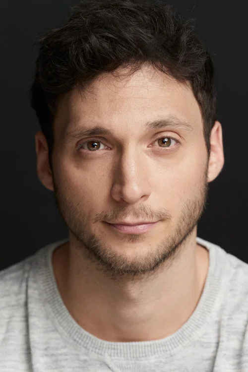 Photo of Cisco Lara, Acting
