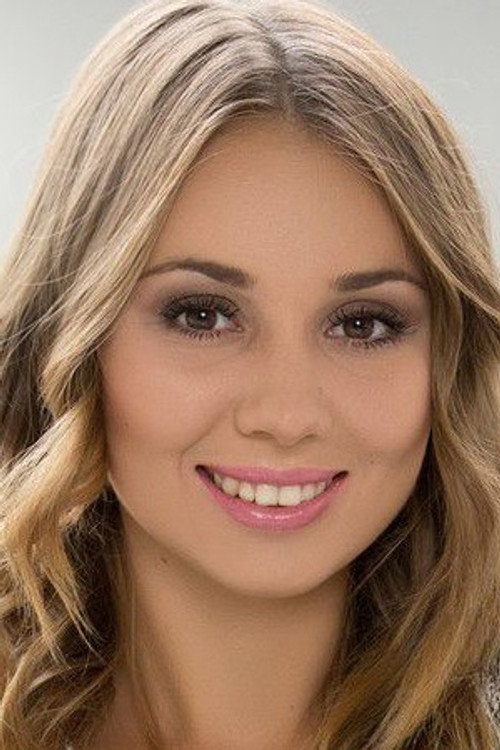 Photo of Linda Chase, Acting