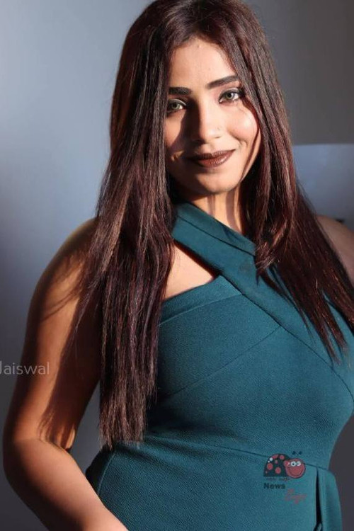 Aayushi Jaiswal profile