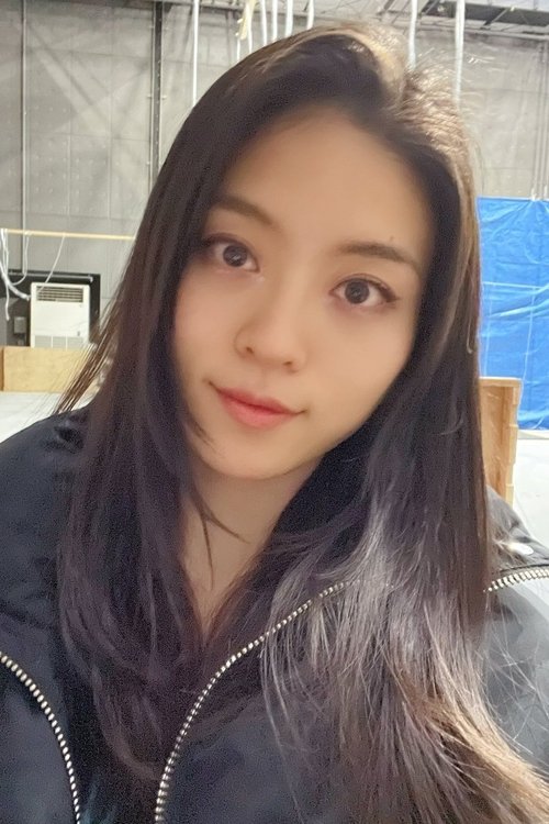 Photo of Luna Fujimoto, Acting