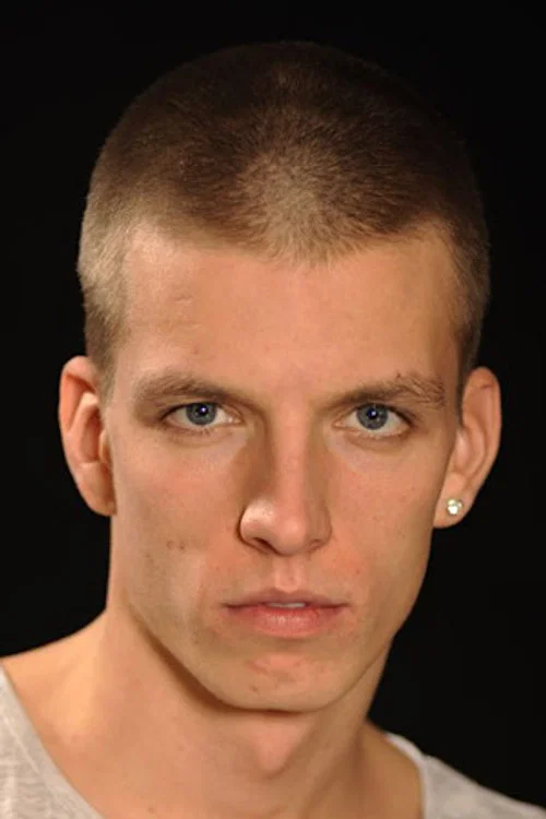 Photo of Eliot Cerry, Acting