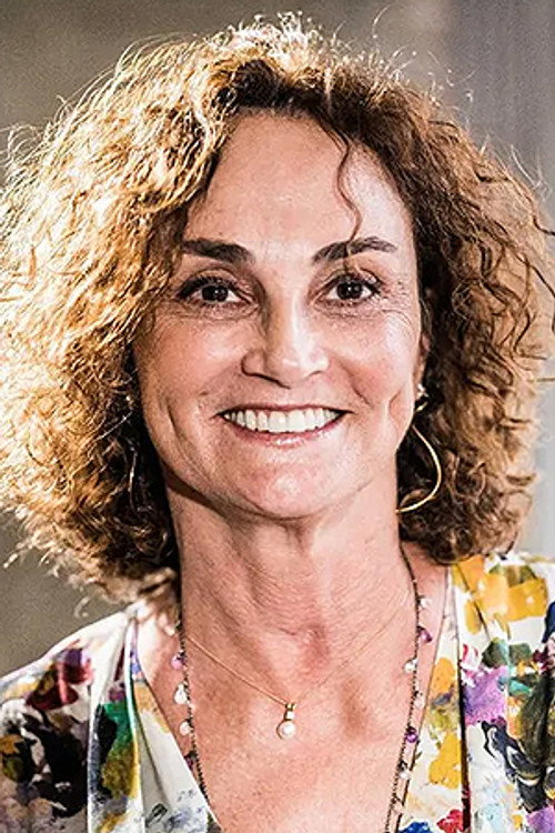 Photo of Elena Landau, Acting