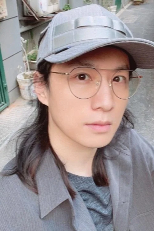 Photo of 柳川鱼, Acting