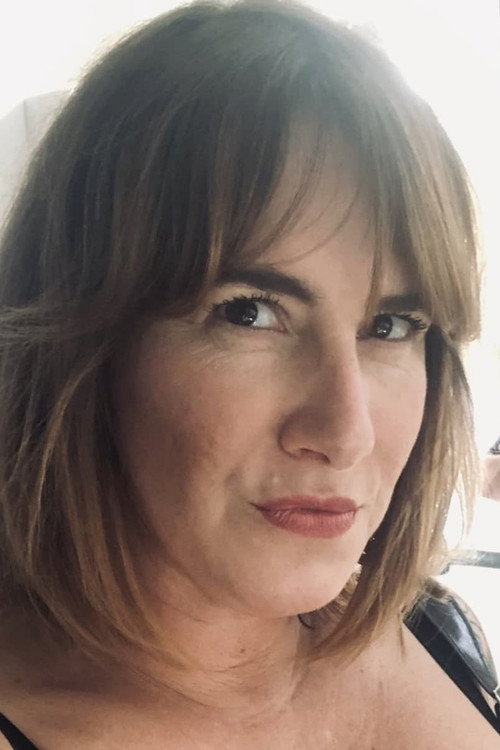 Photo of Alexis Fox, Acting