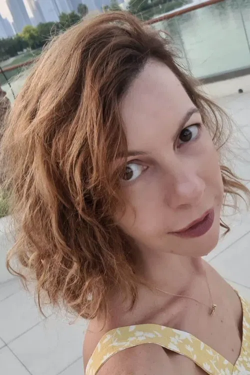 Eleana Tahiaou profile