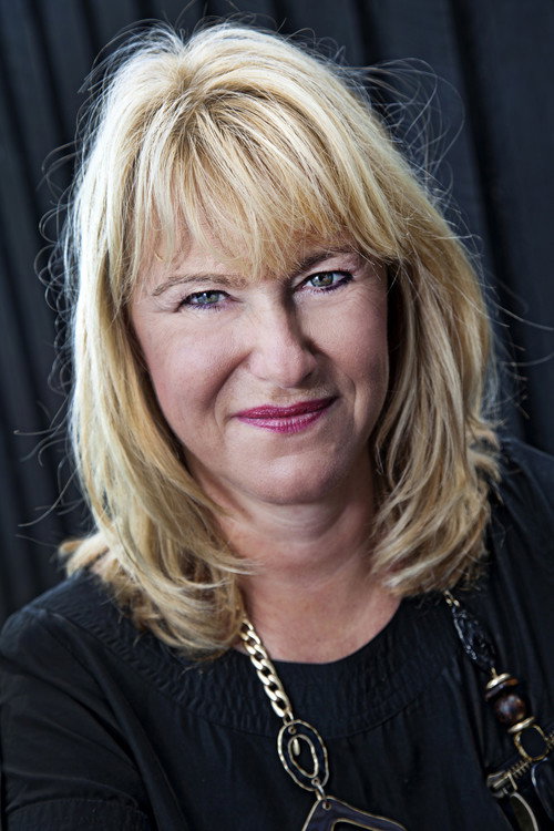 Christine Feldthaus profile