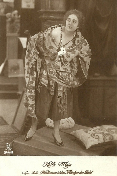 Movie poster for Wundersam ist das Märchen der Liebe (1918)