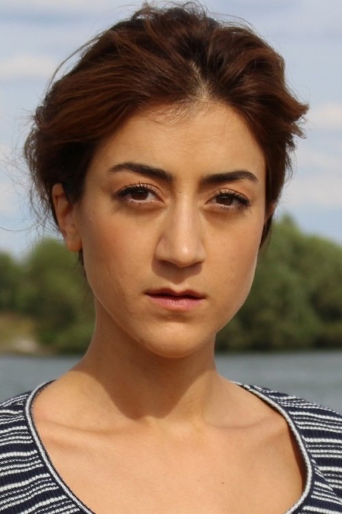 Gizem Erdogan profile