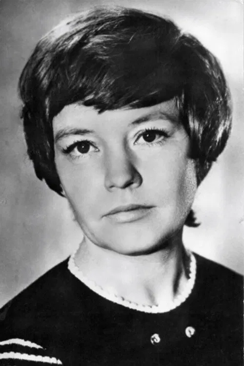 Nina Antonova profile