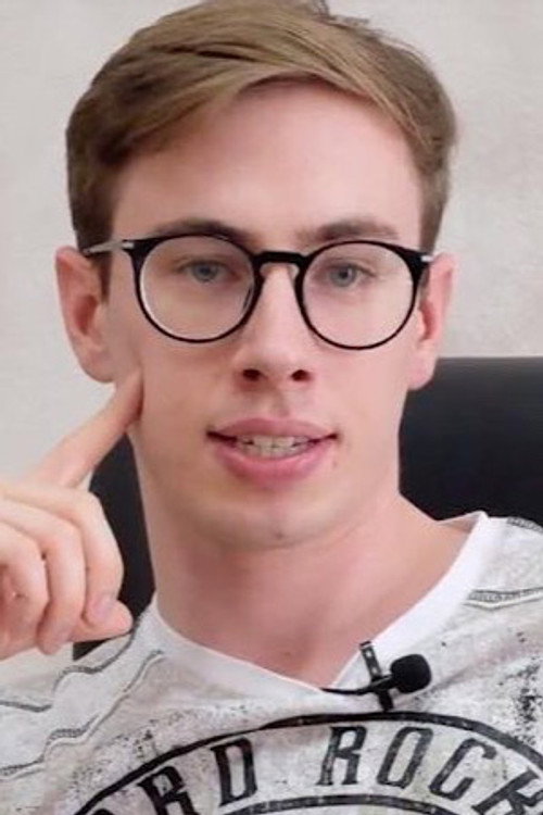 Photo of Max Felicitas, Acting
