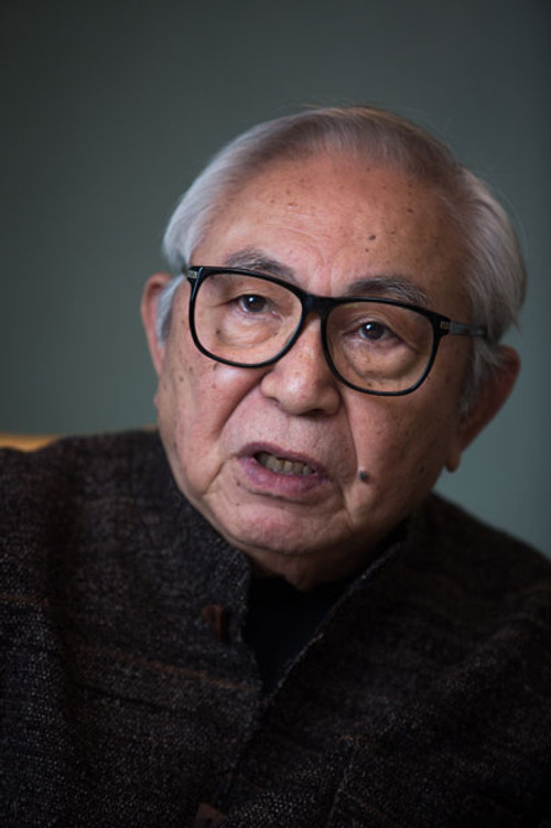 Photo of Sō Kuramoto, Writing