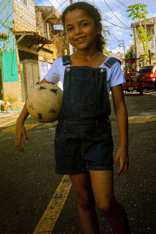 Photo of Cailany Carvalló, Acting